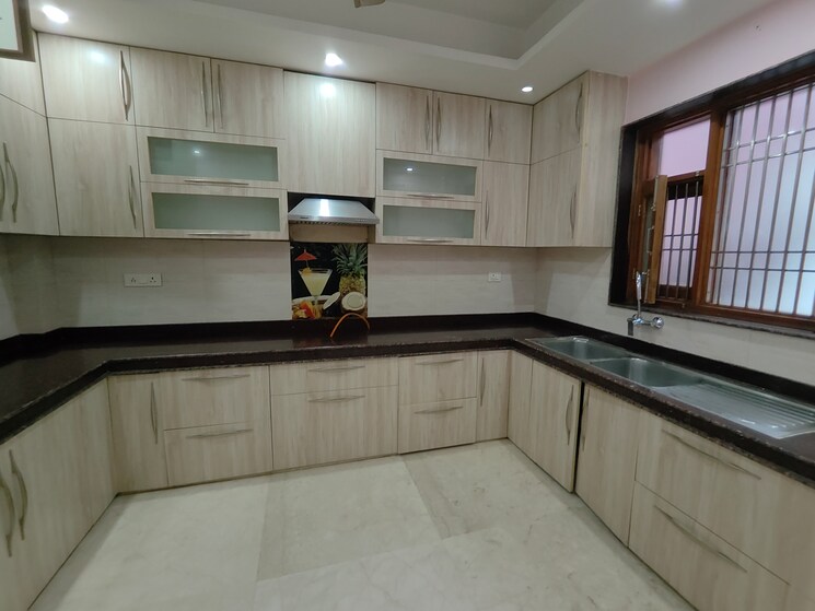 Kitchen, housing-board-colony-sector-51 3 Bedroom 1800 Sq.Ft. Builder Floor In Sector 51 Gurgaon 8992636