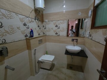 Team Area in 3 BHK Builder Floor at Housing Board Colony Sector 51, Sector 51 – for Rent