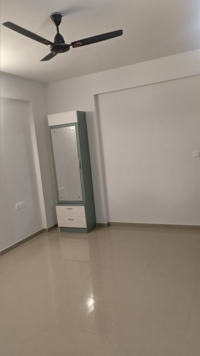 3 BHK 1572 Sq.Ft. Apartment in Goyal Orchid Piccadilly