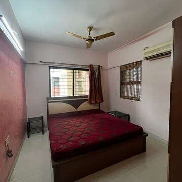 Bedroom in 2 BHK Apartment at Magarpatta Trillium, Magarpatta City – for Rent