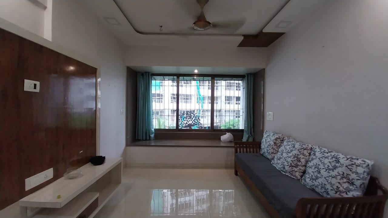 1 BHK + Extra Room Apartment For Rent in Kshitij CHS