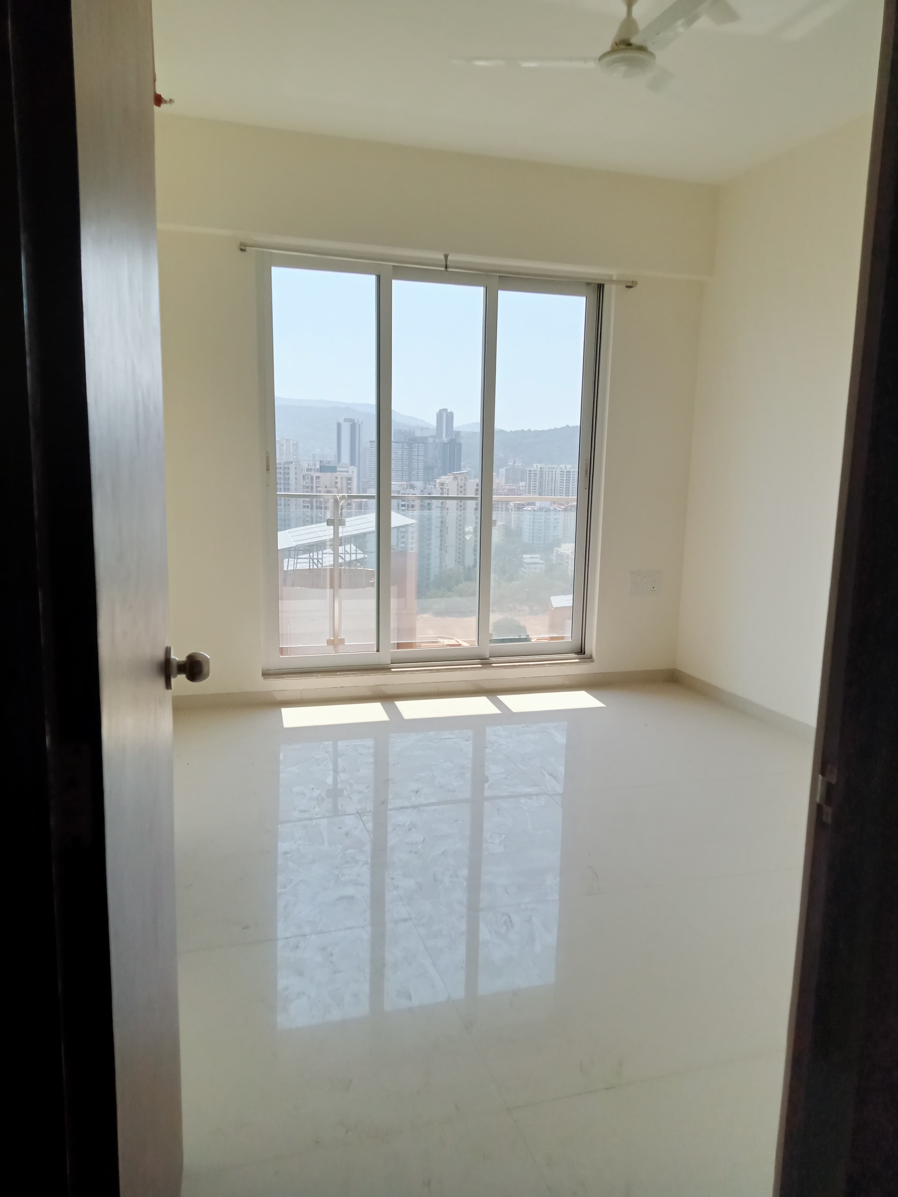 4 BHK + Pooja Room Apartment For Rent in Lodha Stella 