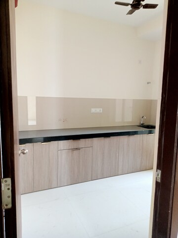 Kitchen in 4 BHK Apartment at Kapur Bawdi – for Rent