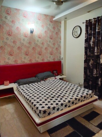 Bedroom in 3 BHK Builder Floor at Ansal Sushant Apartments, Sushant Lok I – for Rent