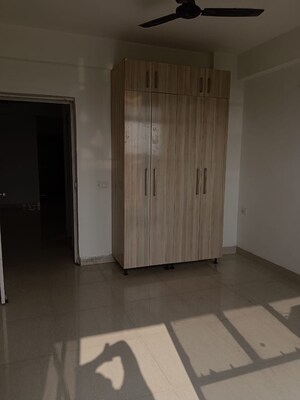 1 BHK Apartment For Sale in Signature Global Synera, Sector 81