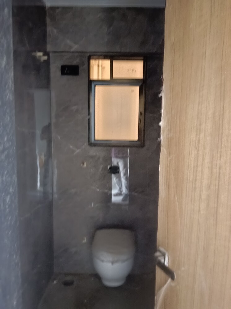 Bathroom, neelyog-virat 2 Bedroom 636 Sq.Ft. Apartment In Malad East Mumbai 8992685