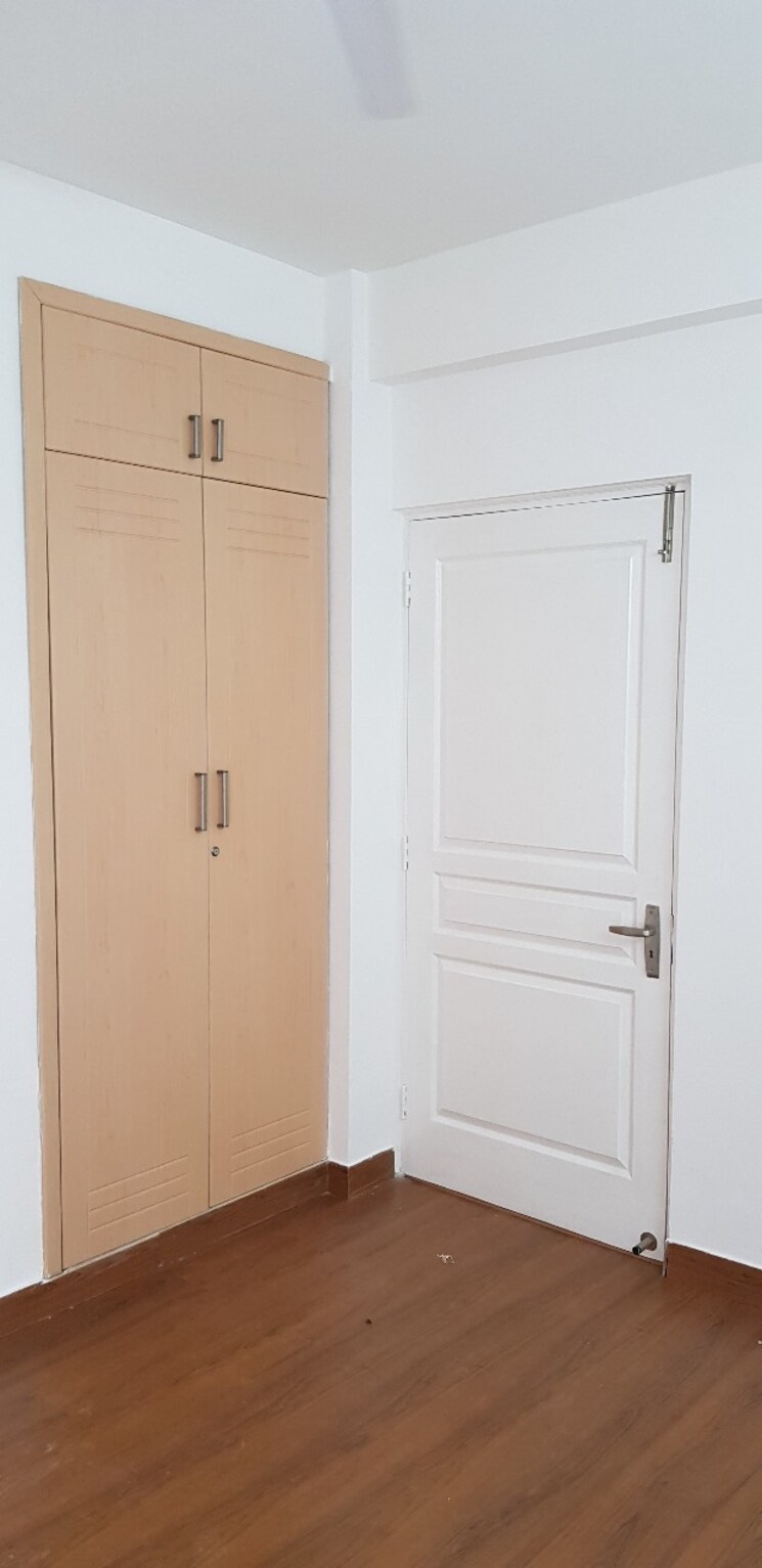 Bathroom, bptp-the-resort 3 Bedroom 929 Sq.Ft. Apartment In Sector 75 Faridabad 8992696