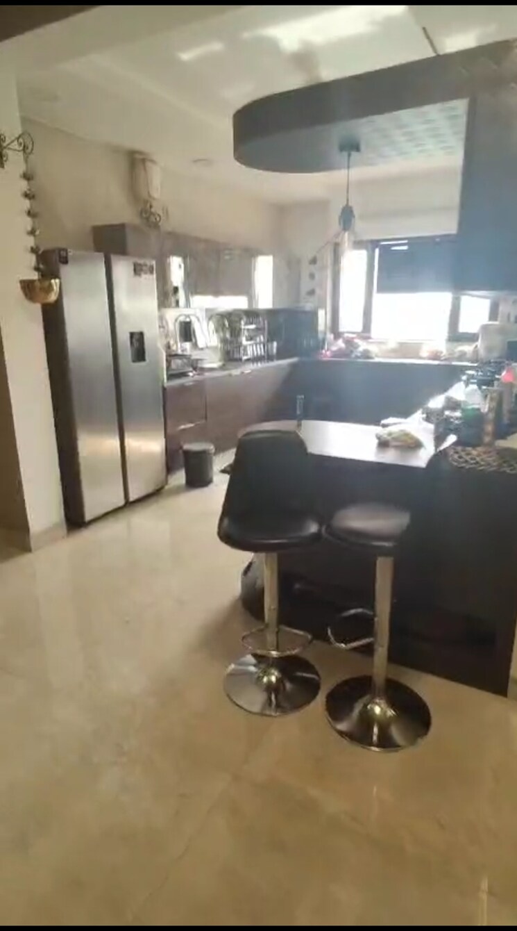 Team Area, sector 10 5 Bedroom 500 Sq.Yd. Builder Floor In Sector 10 Faridabad 8992745