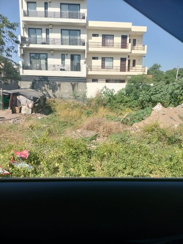  Plot For Sale in Sector 16