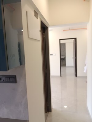 1 RK Apartment For Sale in Malad CHS, Malad East