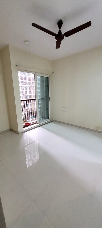2 BHK Apartment For Rent in Marathon Vega, New Panvel