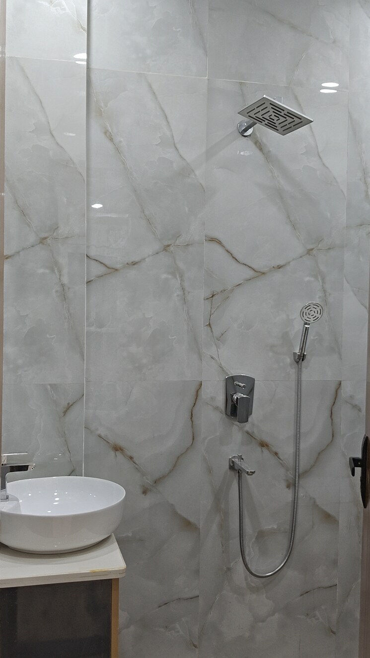 Master Bedroom, sector 8 3 Bedroom 250 Sq.Yd. Builder Floor In Sector 8 Faridabad 8992819