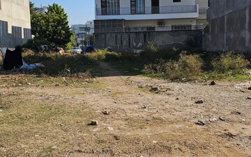 Plot For Sale in Sector 26