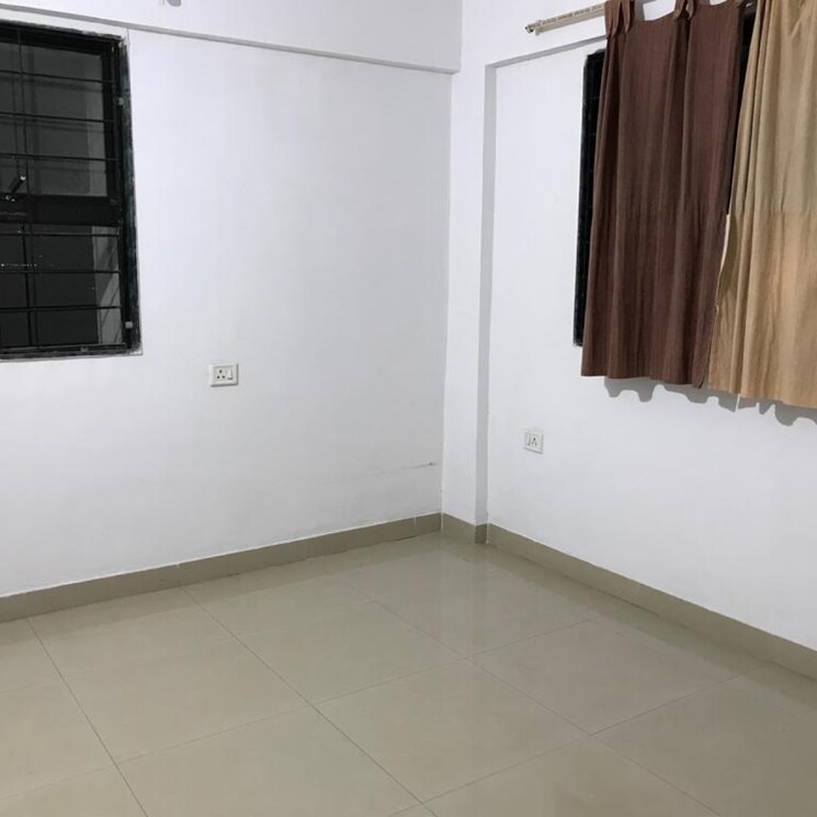 Room, magarpatta-annex 1.5 Bedroom 900 Sq.Ft. Apartment In Magarpatta Road Pune 8992842