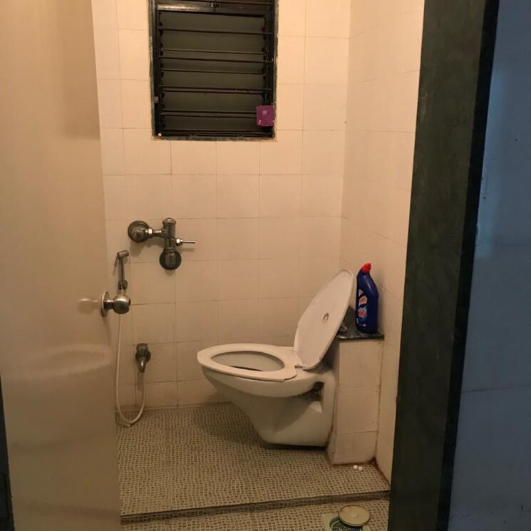 Bathroom, magarpatta-annex 1.5 Bedroom 900 Sq.Ft. Apartment In Magarpatta Road Pune 8992842