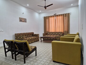 Living Room in 3 BHK Builder Floor at Sector 82 A – for Rent