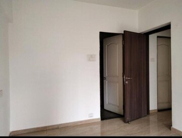 Room in 2 BHK Apartment at RS Exotica, Kharghar – for Rent