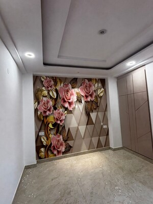 Bedroom in 4 BHK Builder Floor at Sector 9 – for Sale