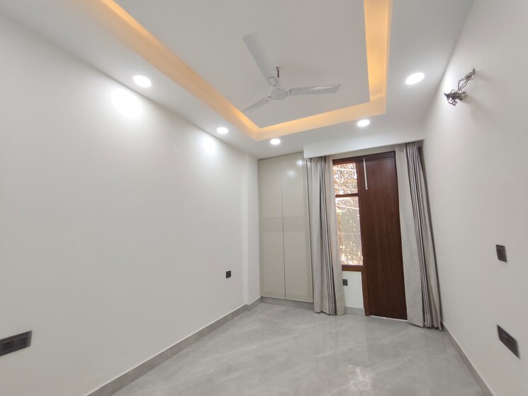 Room, vasundhara-pride 4 Bedroom 1750 Sq.Ft. Builder Floor In Vasundhara Sector 16 Ghaziabad 8992859