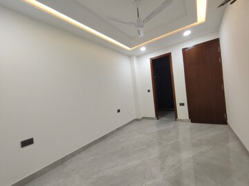 Room in 4 BHK Builder Floor at Vasundhara Pride, Vasundhara Sector 16 – for Sale