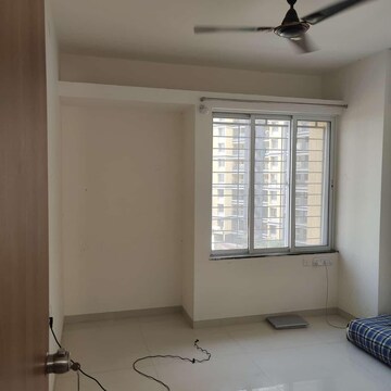Room in 2 BHK Apartment at Kohinoor Zen Estate, Kharadi – for Sale