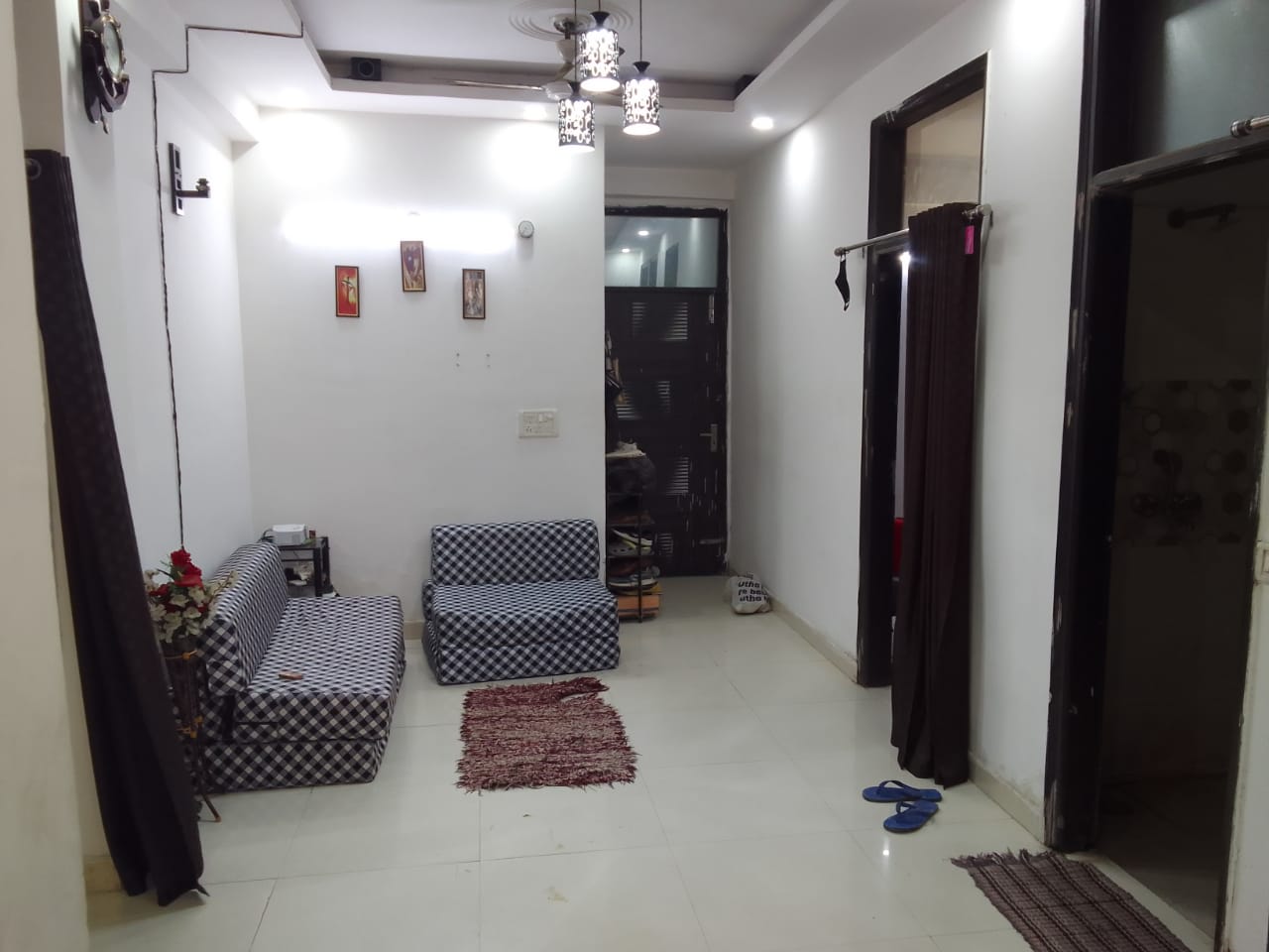 2 BHK 1000 Sq.Ft. Apartment in Supertech Livingston
