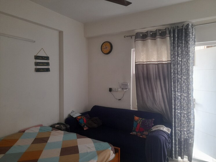 Room, sector 85 1 Bedroom 335 Sq.Ft. Apartment In Sector 85 Faridabad 8992936