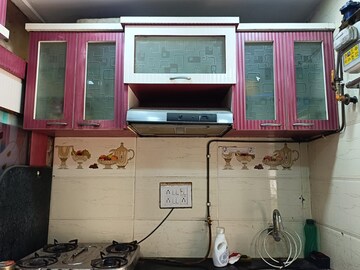 Team Area in 2 BHK Apartment at Sankalp Society, Goregaon East – for Rent