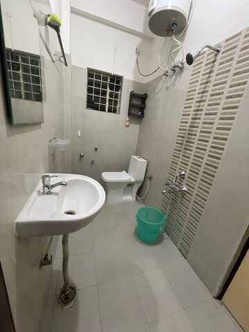 Bathroom in 2 BHK Builder Floor at Horamavu – for Rent