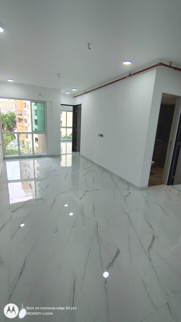 Kitchen in 3 BHK Apartment at Nahar Amaryllis Towers and Plaza, Chandivali – for Rent