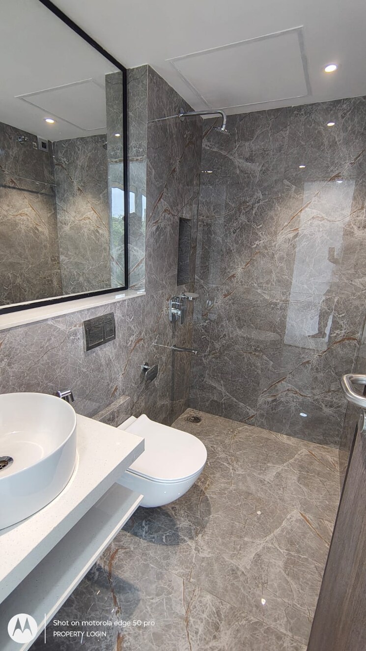 Bathroom, nahar-amaryllis-towers-and-plaza 3 Bedroom 807 Sq.Ft. Apartment In Chandivali Mumbai 8992979