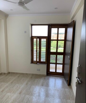 5 BHK Apartment For Rent in Westend Apartment, Rohini