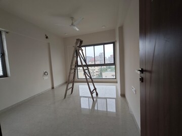 Room in 3 BHK Apartment at Chembur – for Rent