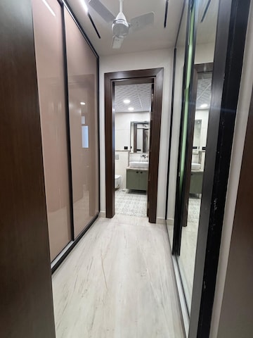 Building Lobby in 3 BHK Apartment at Conscient Heritage Max, Sector 102 – for Rent