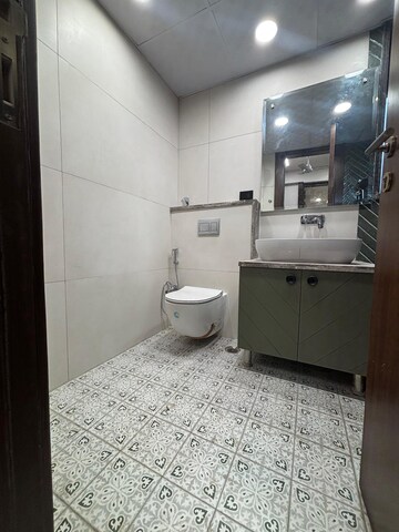 Bathroom in 3 BHK Apartment at Conscient Heritage Max, Sector 102 – for Rent