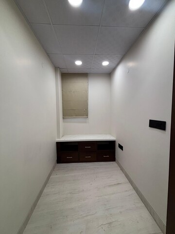 Building Lobby in 3 BHK Apartment at Conscient Heritage Max, Sector 102 – for Rent