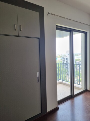 Furnished Amenities in 2 BHK Apartment at Paras Dews, Sector 106 – for Rent