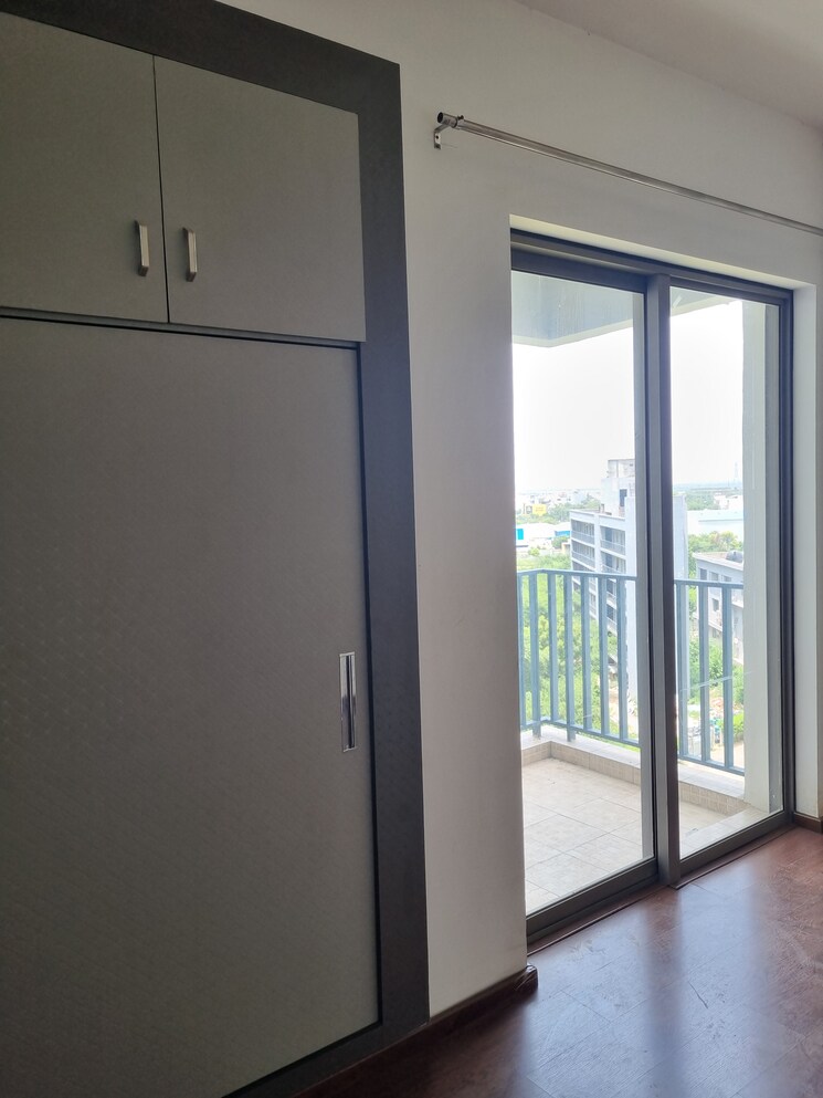 undefined, paras-dews 2 Bedroom 1385 Sq.Ft. Apartment In Sector 106 Gurgaon 8993014