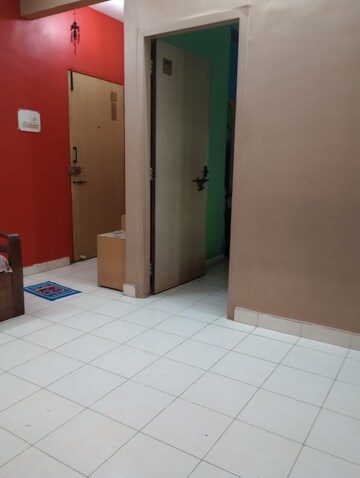 Room in 2 BHK Apartment at Spaghetti Complex, Kharghar – for Rent