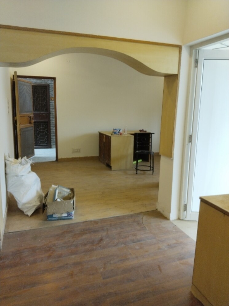 undefined, sarita-vihar-pocket-c-rwa 3.5 Bedroom 2000 Sq.Ft. Apartment In Sarita Vihar Delhi 8993033