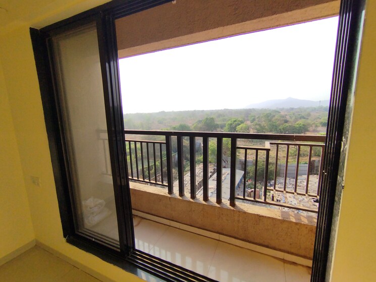 Balcony, raunak-city-sector-4 1 Bedroom 700 Sq.Ft. Apartment In Kalyan West Thane 8993043