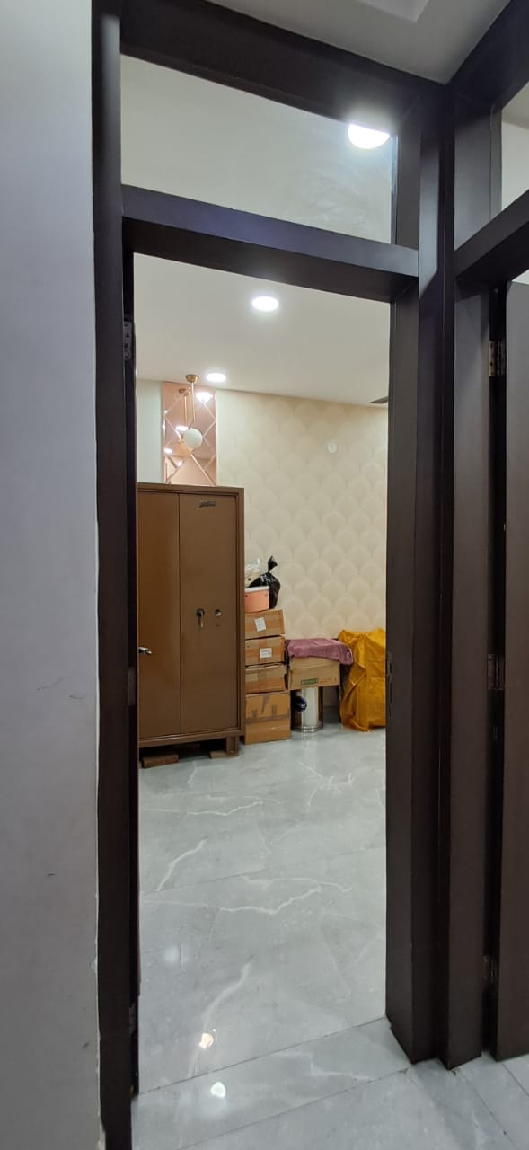 3 BHK 872 Sq.Ft. Apartment in Saya Zenith