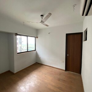 2 BHK Apartment For Sale in Lodha Palava Downtown, Taloja Bypass Road