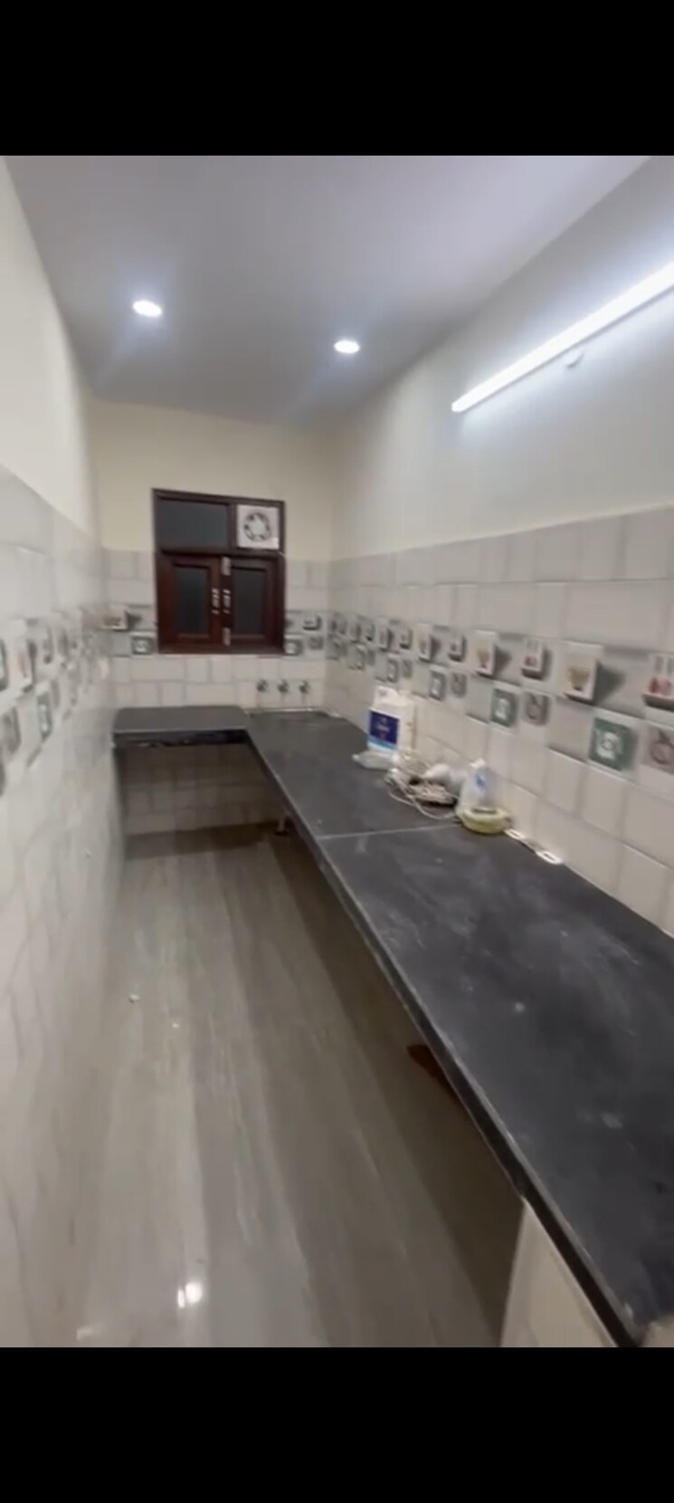 Kitchen, karol bagh 1.5 Bedroom 900 Sq.Ft. Independent House In Karol Bagh Delhi 8993070