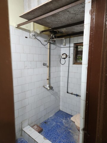 Bathroom in 2 BHK Apartment at Mapusa – for Rent