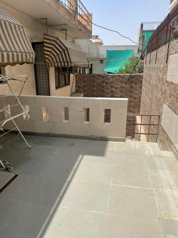 Kitchen in 4 BHK Builder Floor at Sector 21b – for Rent
