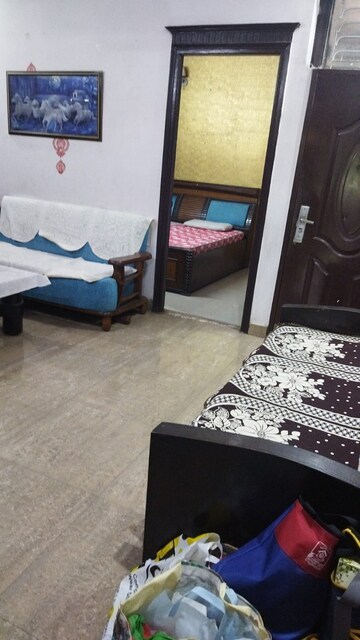 Bedroom in 3 BHK Builder Floor at Shivkripa Orchid Gyan Khand, Gyan Khand I – for Rent