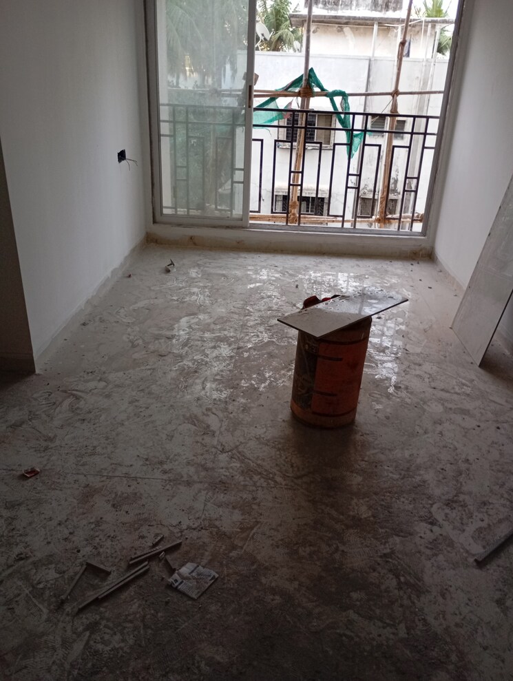 Balcony, crystal-paradise-residences 1 Bedroom 410 Sq.Ft. Apartment In Andheri East Mumbai 8993115