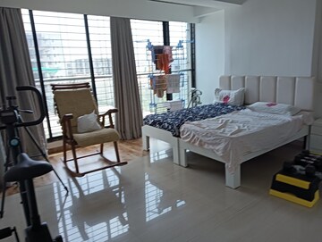Team Area in 3.5 BHK Builder Floor at Bajaj Jayshree CHS, Vile Parle West – for Rent