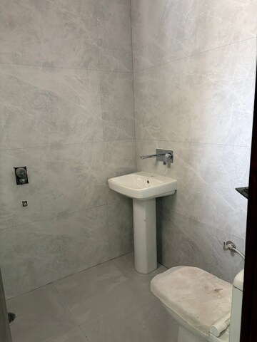 Bathroom in 3 BHK Builder Floor at Fidato Honour Homes, Sector 89 – for Rent